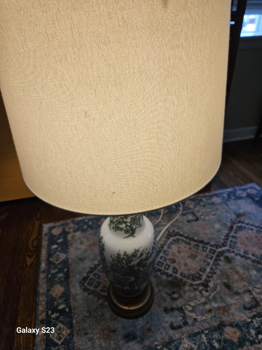 Vintage Floral Table Lamp - photo 2