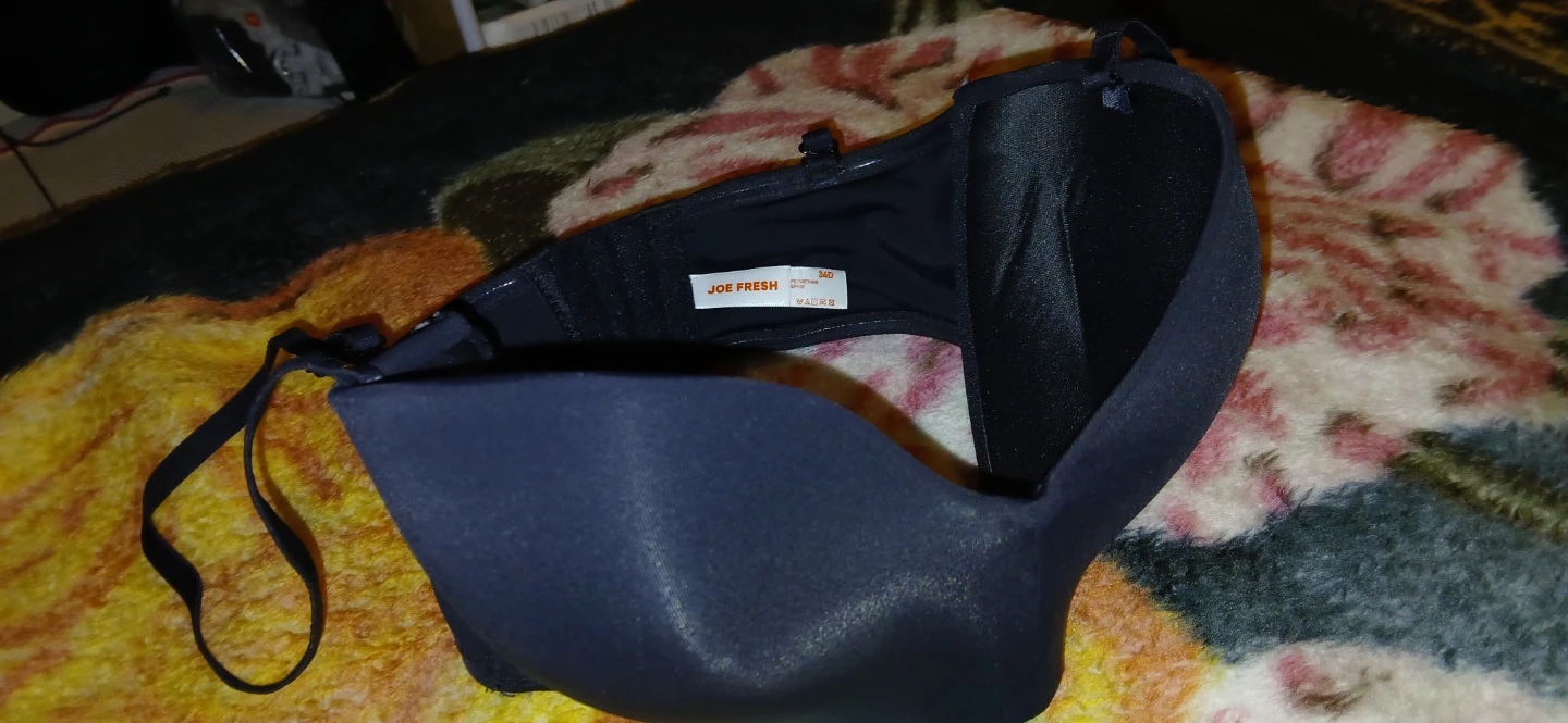 Joe Fresh Black Bra - Size 34D - photo 4