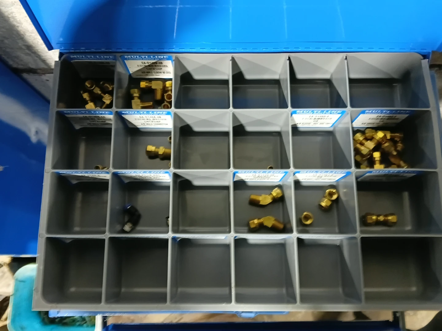 Multi-Line Parts Organizer Kit - photo 3