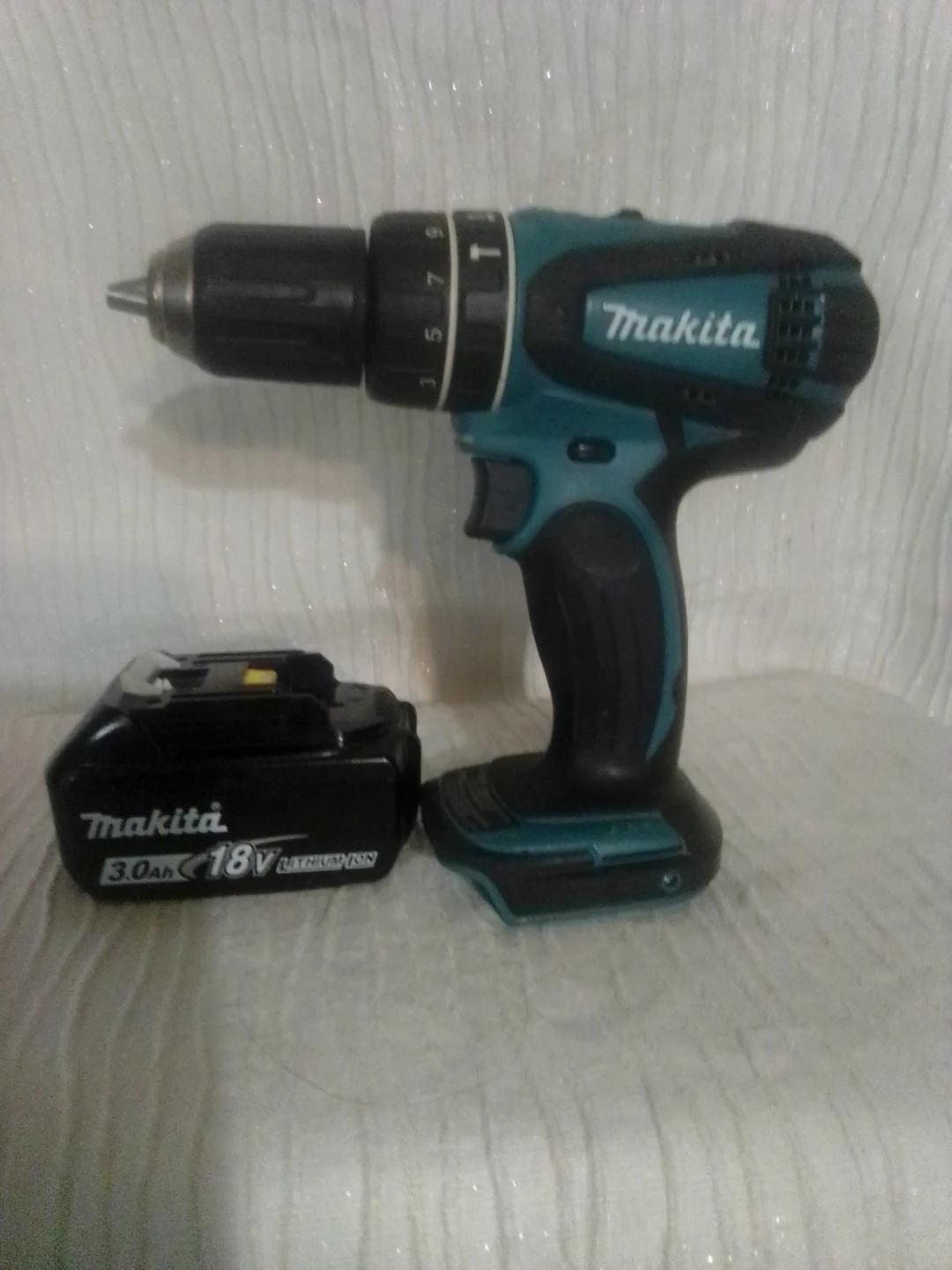Makita 18V Cordless Drill with 3.0Ah Battery No Charger.