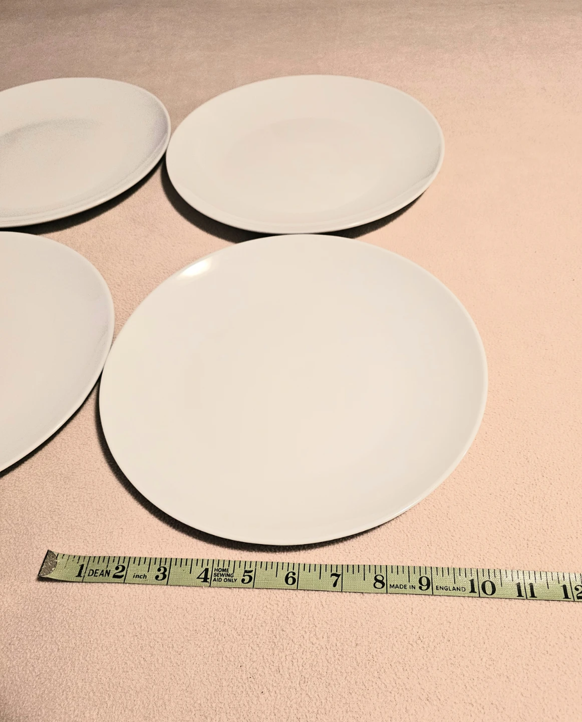 Set of 8 Classic White Dinner 10.5" Plates $3 for all 8 - photo 2