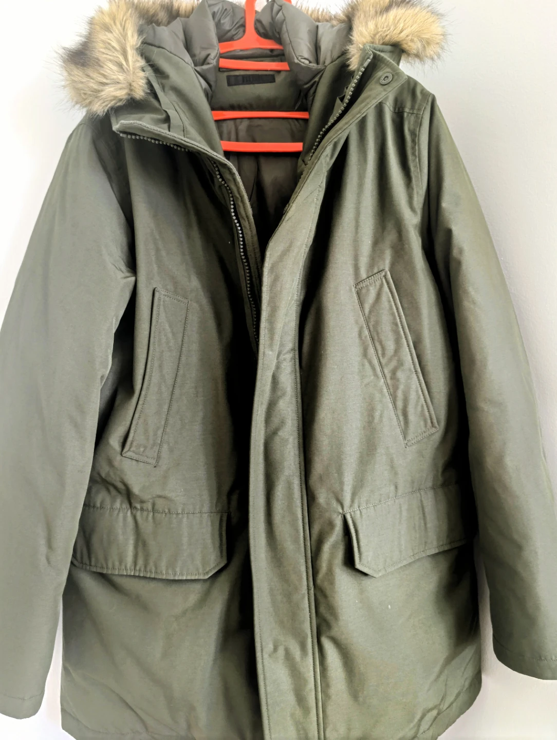 Uniqlo Down Jacket, Olive Green, Size L - photo 3