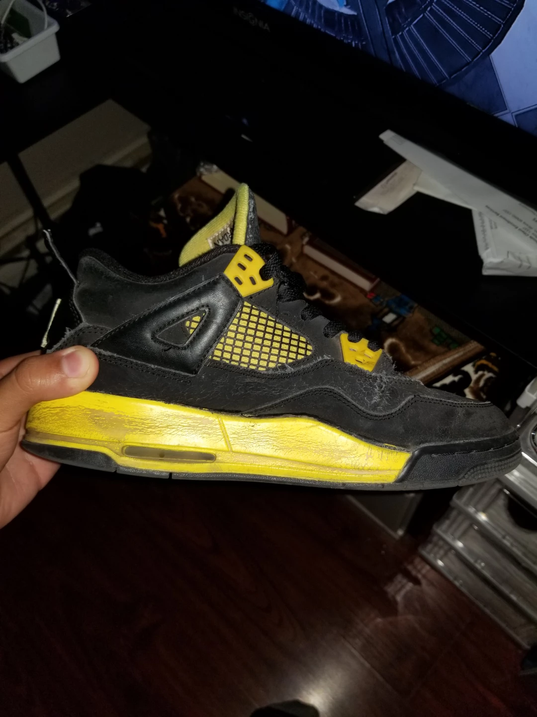 Air Jordan 4 "Lightning" Retro Mens Shoes Size 7
