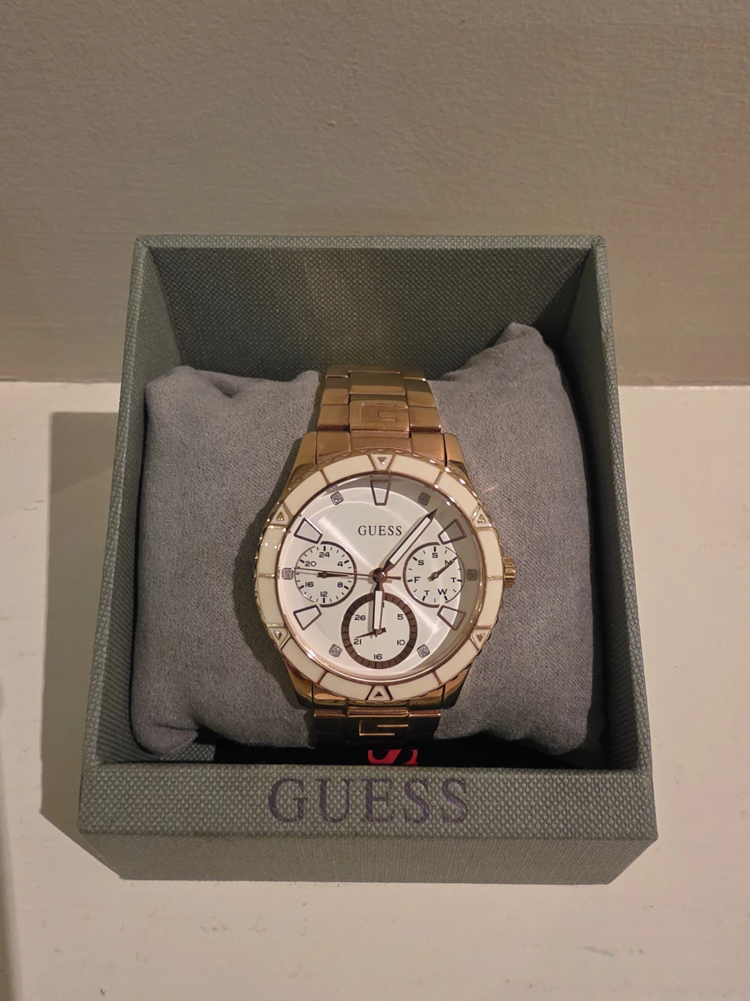 Guess Gold & White Ladies Watch - New in Box!