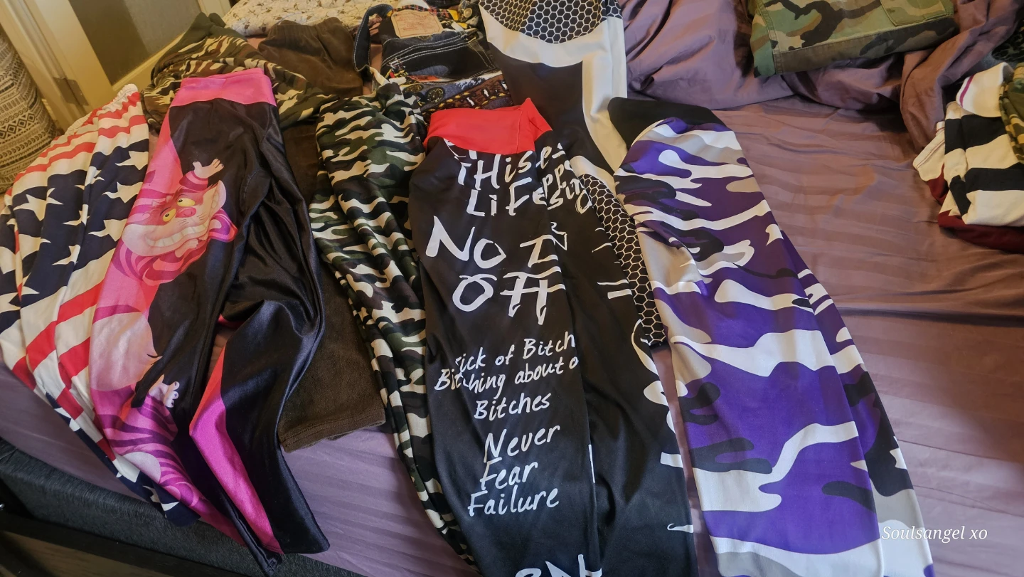 8 PAIR LEGGINGS/SHORTS