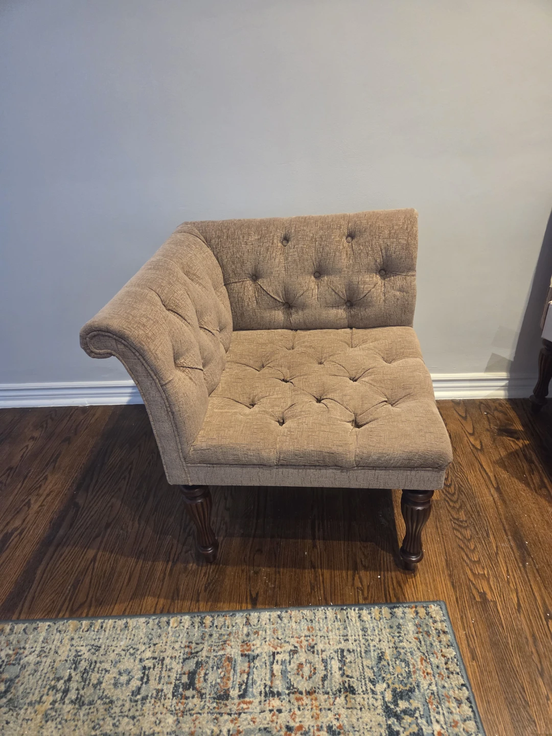 Tufted Armless Accent Chair. there 2