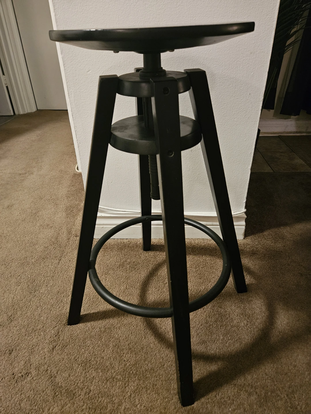 🥕 Black Adjustable Height Bar Stool- MOVING SALE!