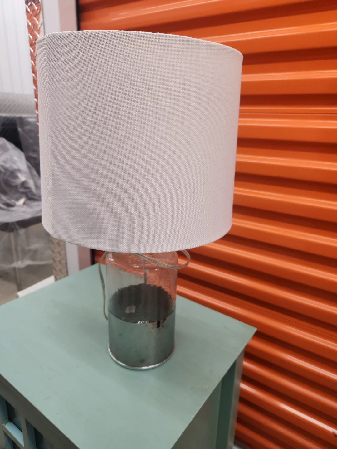 Table Lamp with Cylindrical Base - photo 2