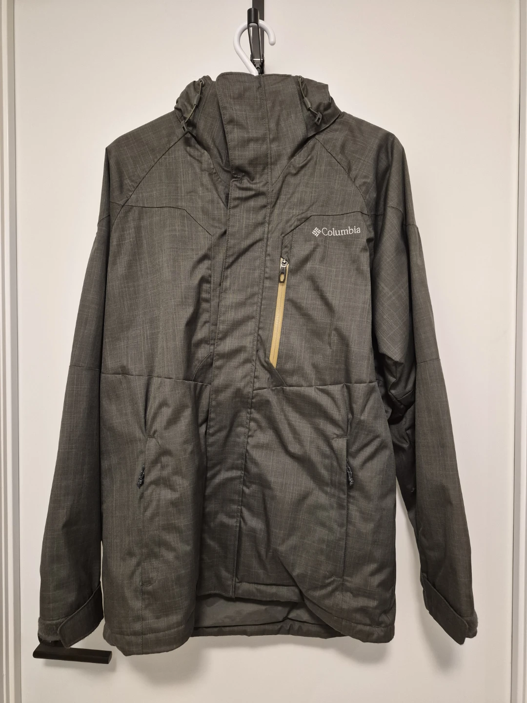 Columbia Sportswear Company Jacket - Size S