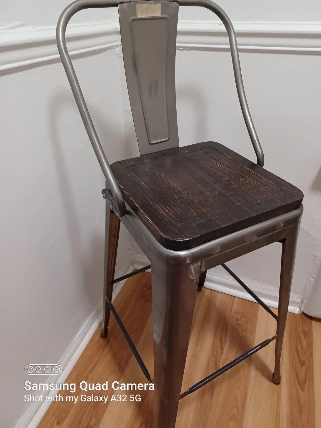 BAR CHAIR 🥕