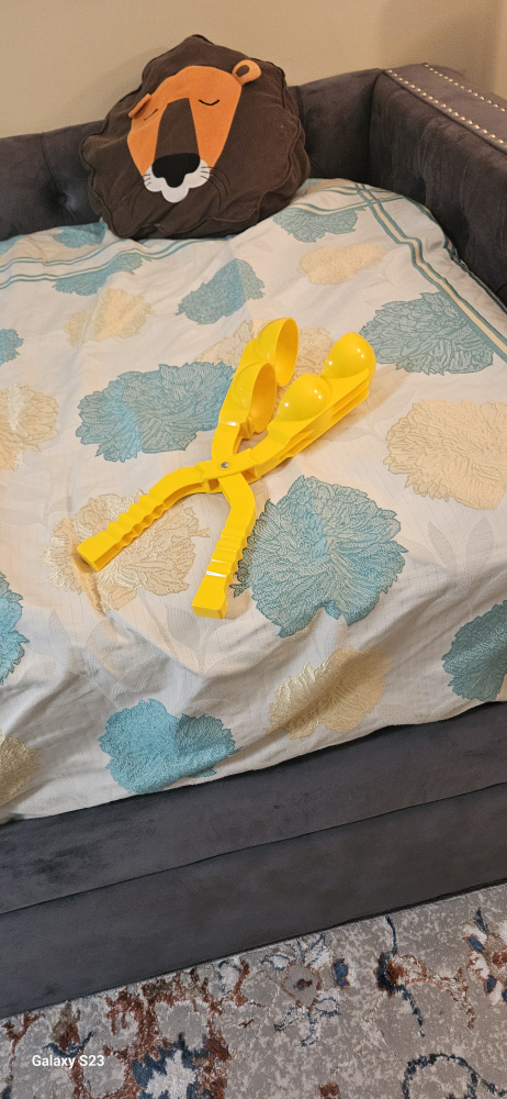 Brand new never used dual snow ball maker yellow