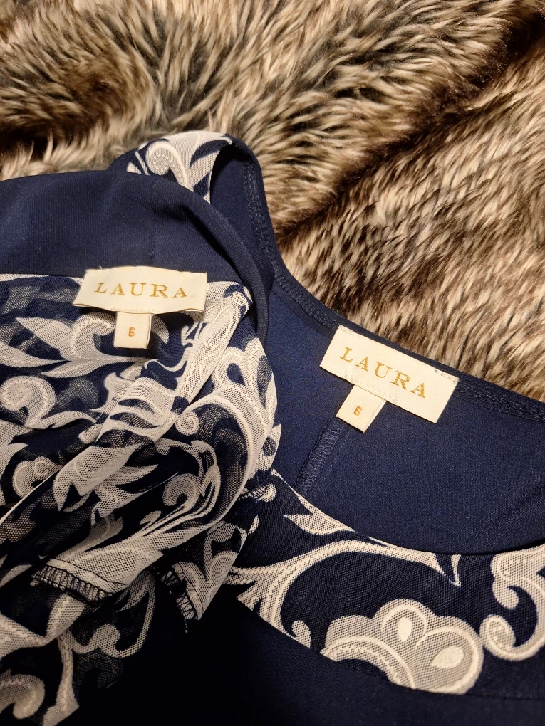 Laura Dress and Cardigan Set - Size 6 - photo 3