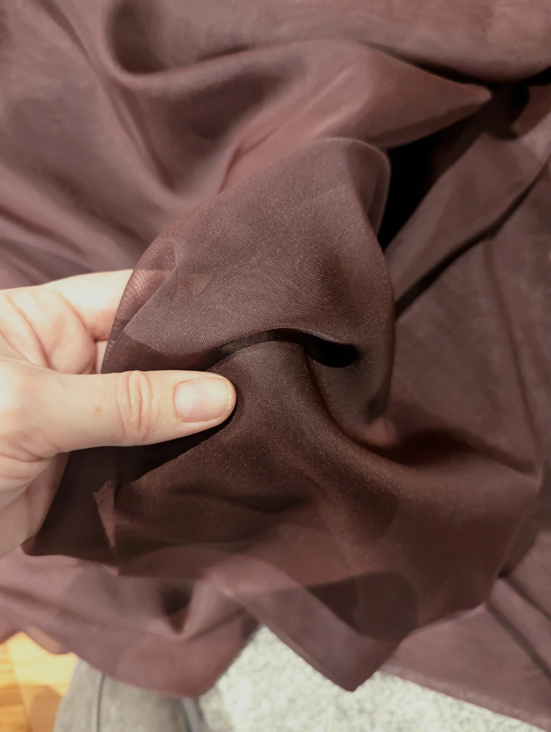 Burgundy chiffon Fabric 15M x 60"