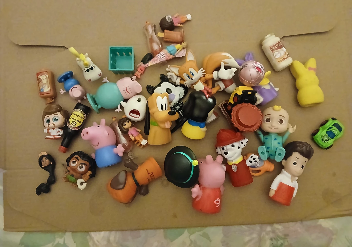 Assorted Kids Figurines Lot - Peppa Pig, Paw Patrol, Disney