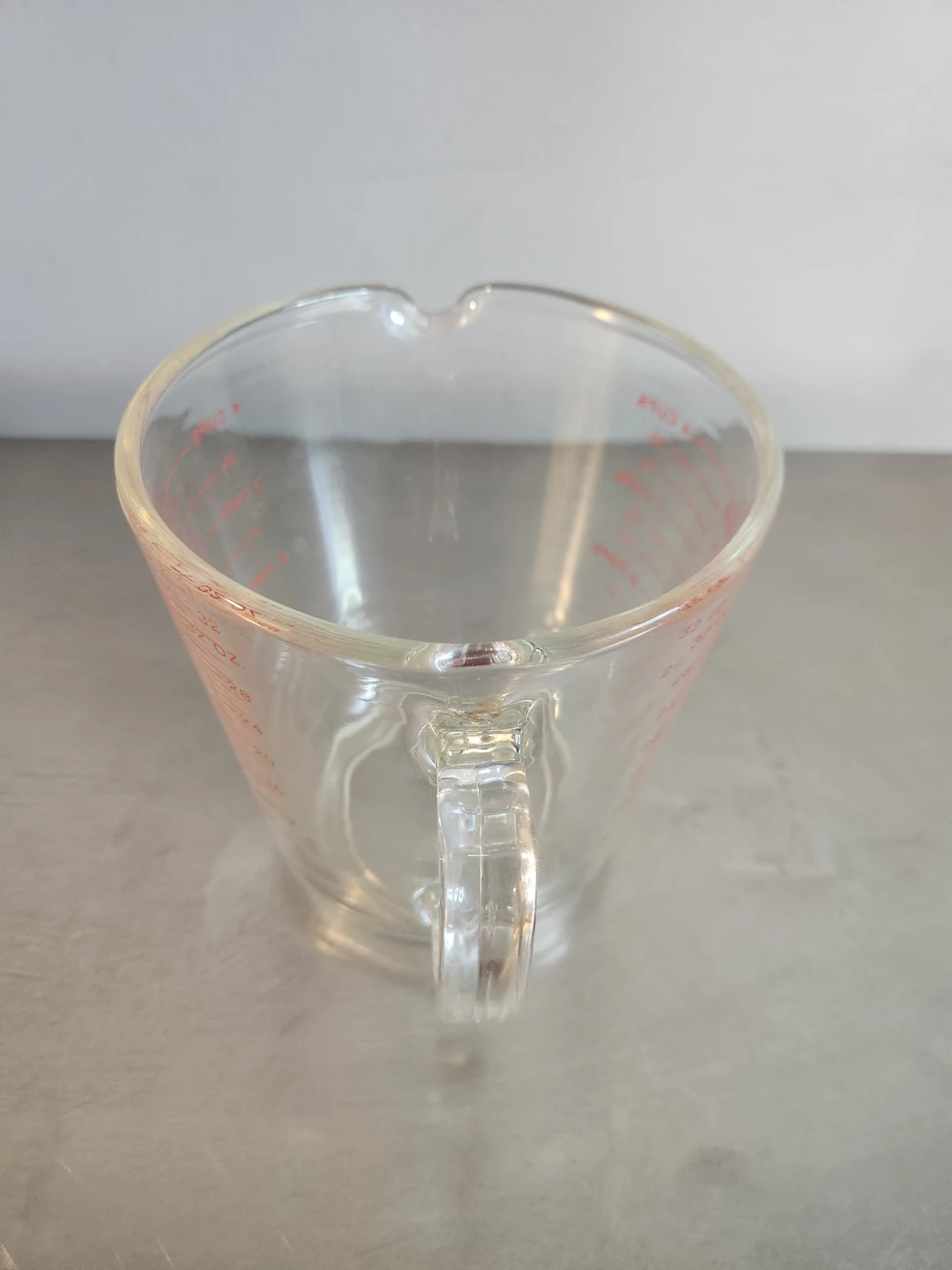 Pyrex Glass Measuring Cup - 4 Cups / 32 oz - photo 3