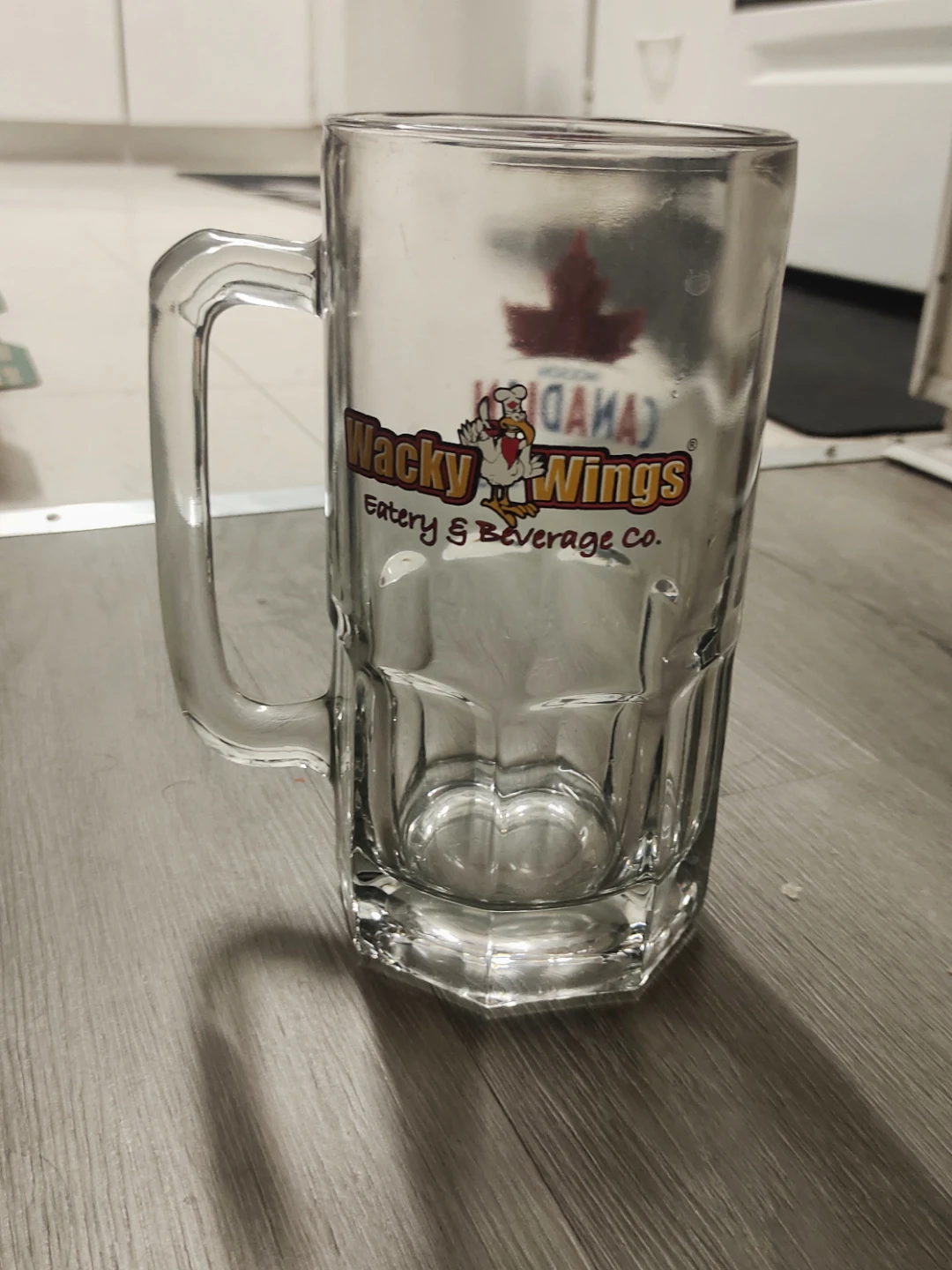 Wacky Wings Molson Canadian "Size Matters" Beer Mug - photo 2