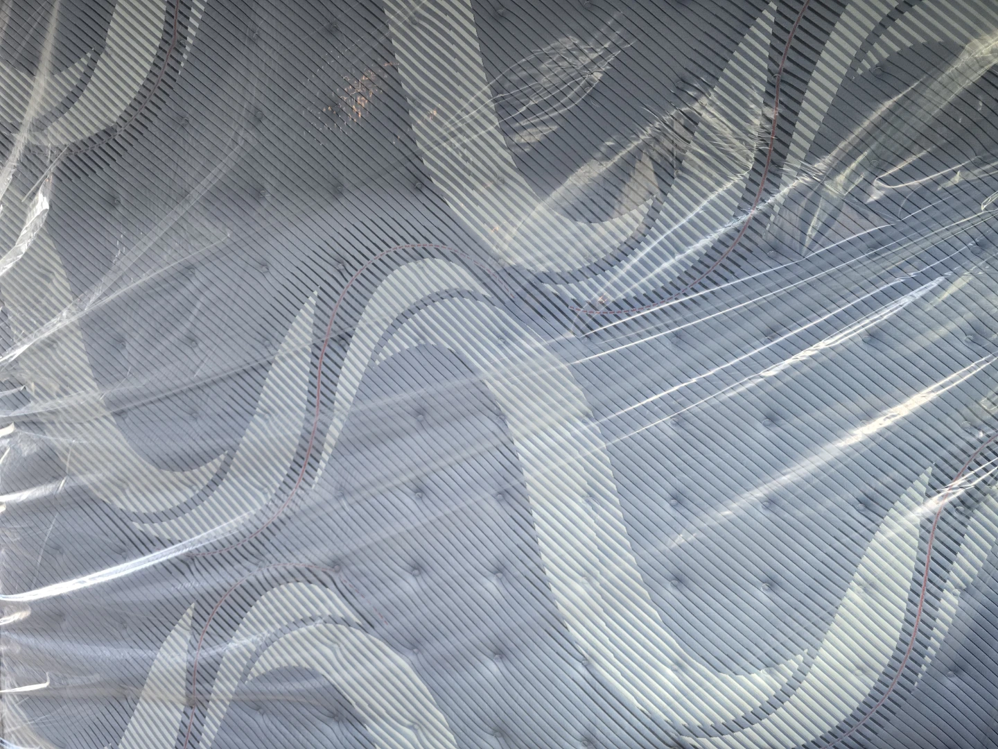New King Sealy Posturpedic Pro - photo 5