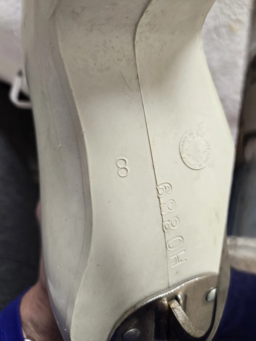 Lange White Molded Figure Skates - Size 8 - photo 4