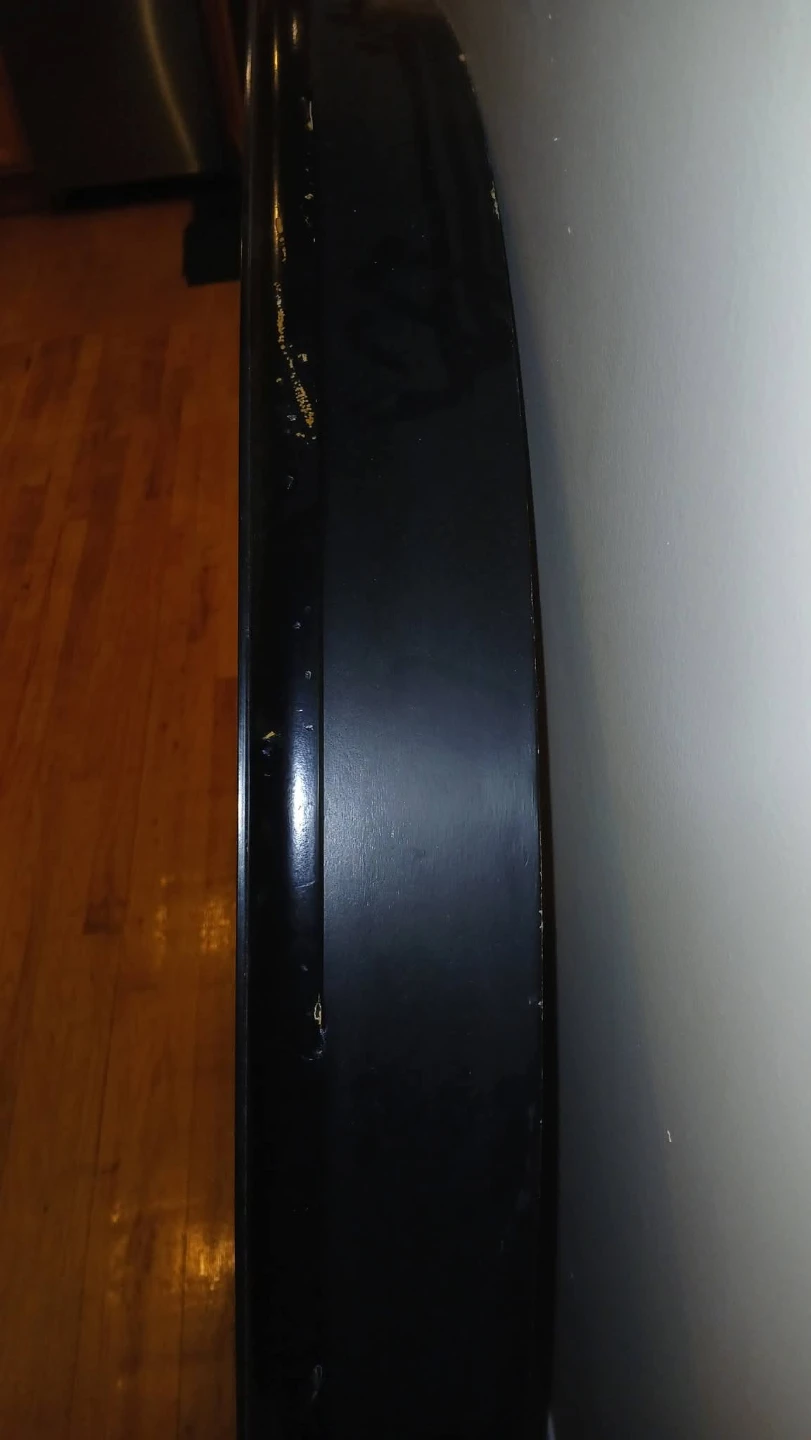 Black Round Dining Table - photo 3