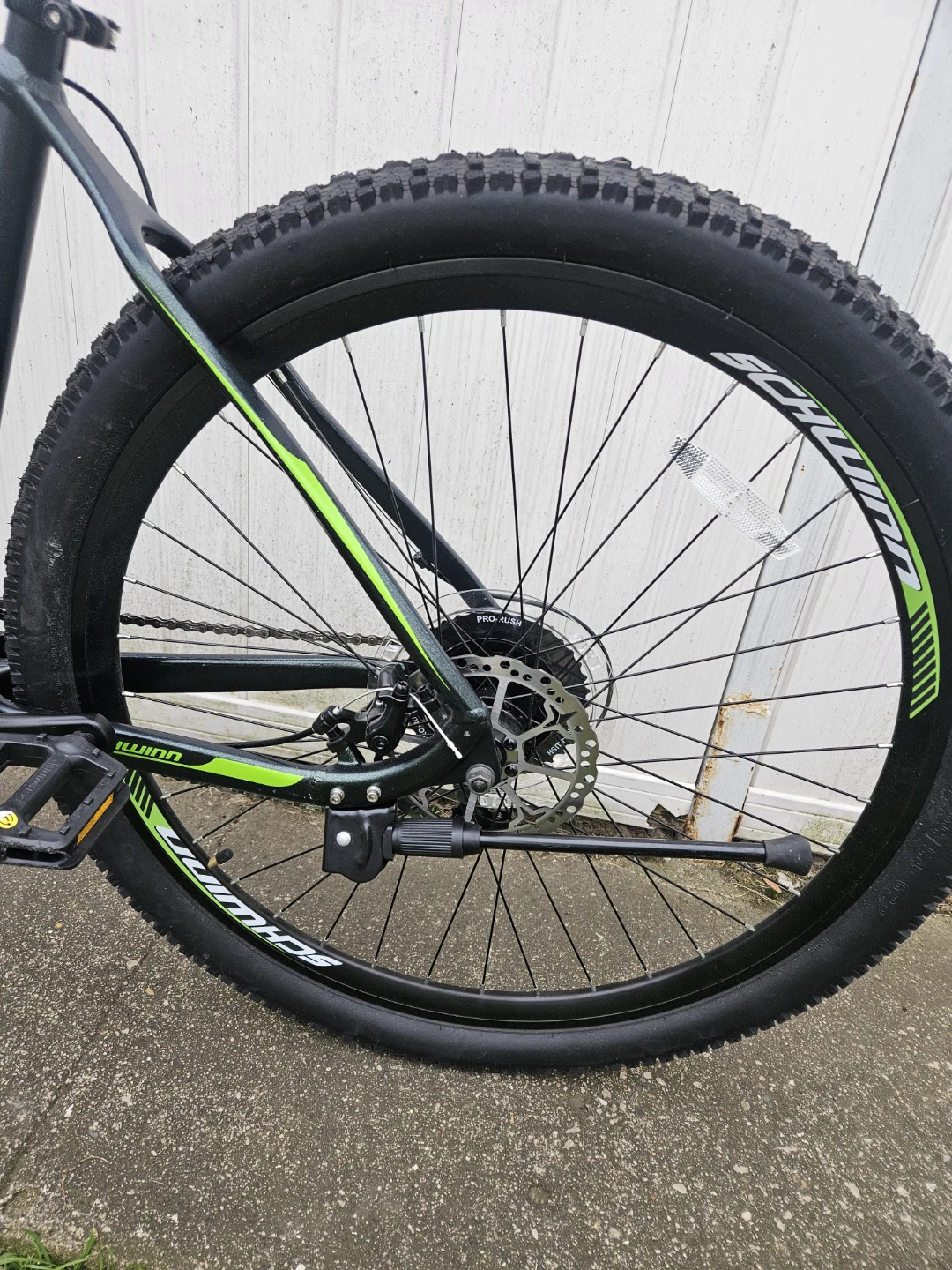Schwinn 29er Mountain Bike - photo 3
