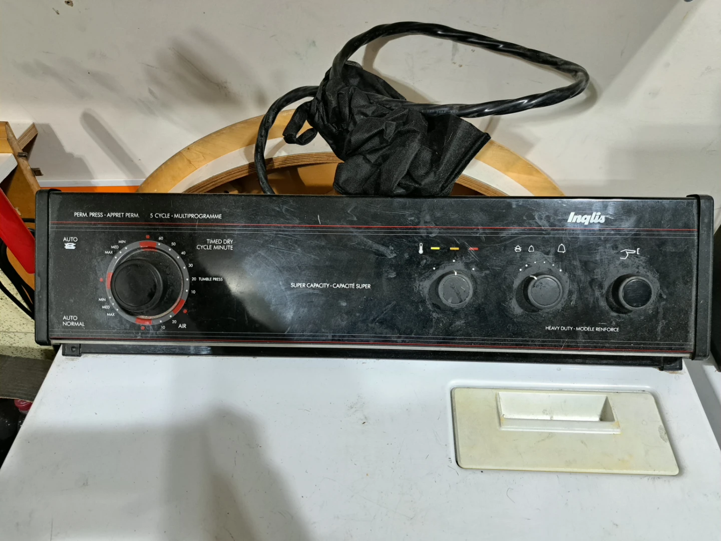 Inglis Washing and drying Machine