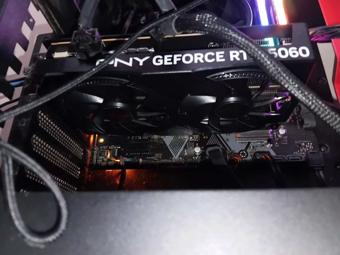 Gaming PC - Ryzen 5 5600X, RTX 5060 - photo 3