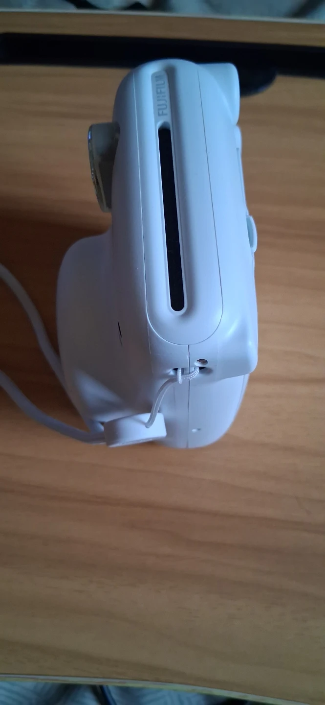 Fujifilm Instax Mini 11 Instant Camera - photo 4