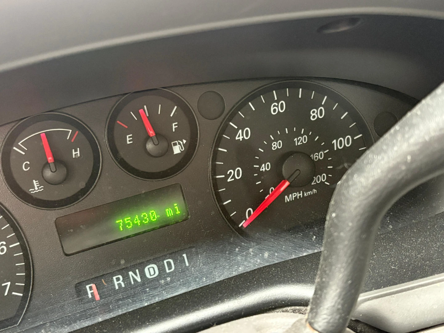 Ford Taurus Sedan - Silver - photo 5
