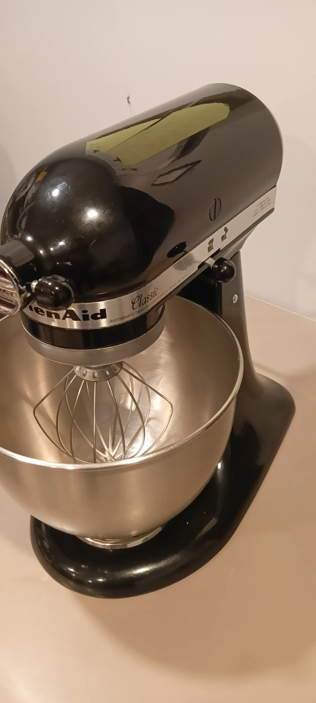 KitchenAid Classic Stand Mixer - Black - photo 2