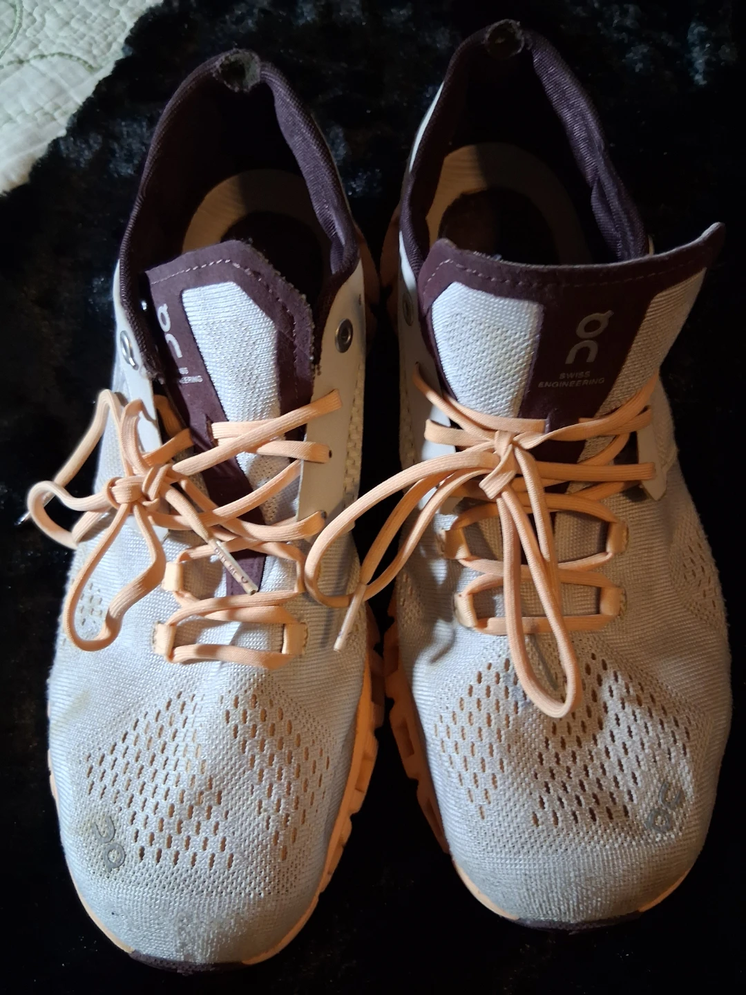 On Cloud Running Shoes - Women's Size 8 - photo 2