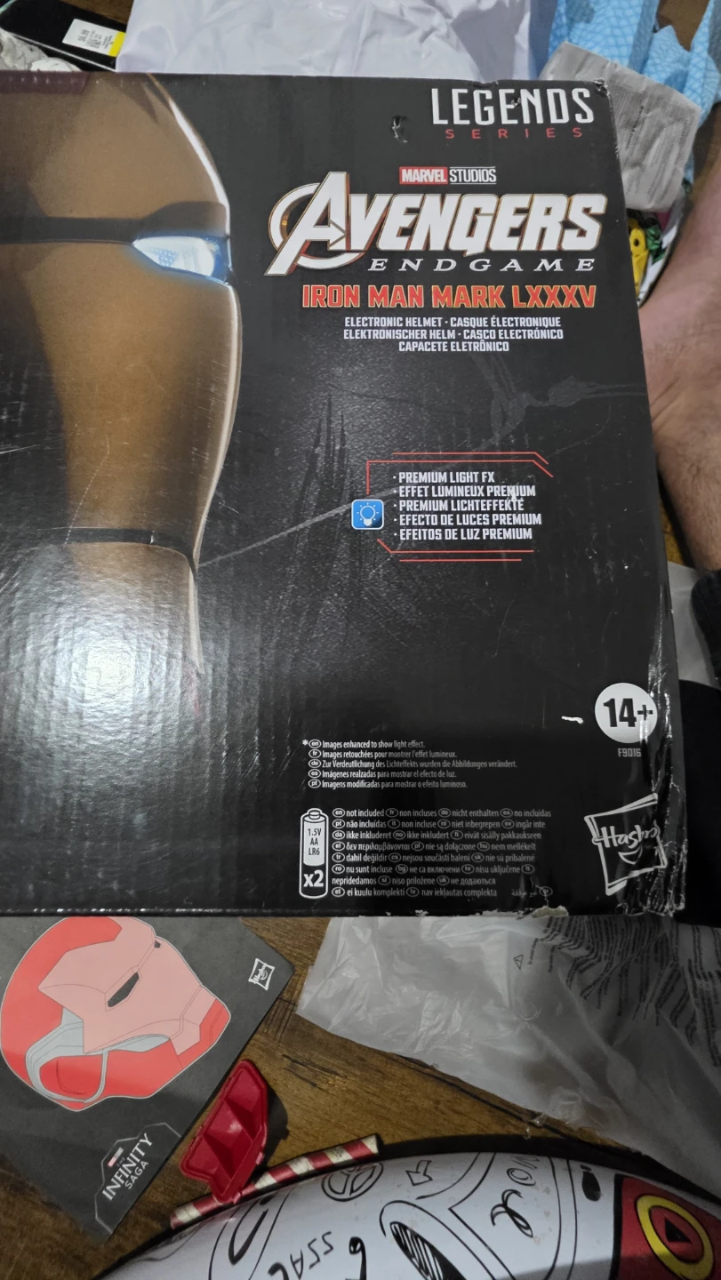 Marvel Legends Avengers Endgame Iron Man Mark LXXXV Helmet - photo 2