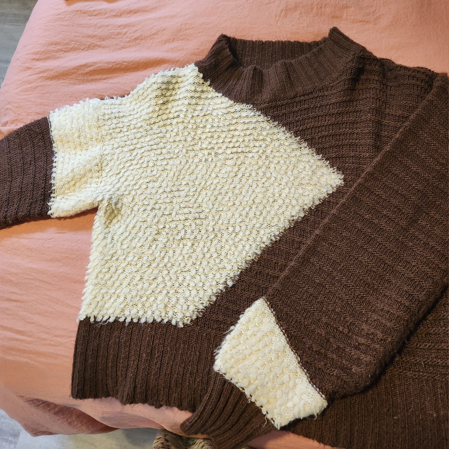 Colour Block Knit Sweater - Brown/Cream