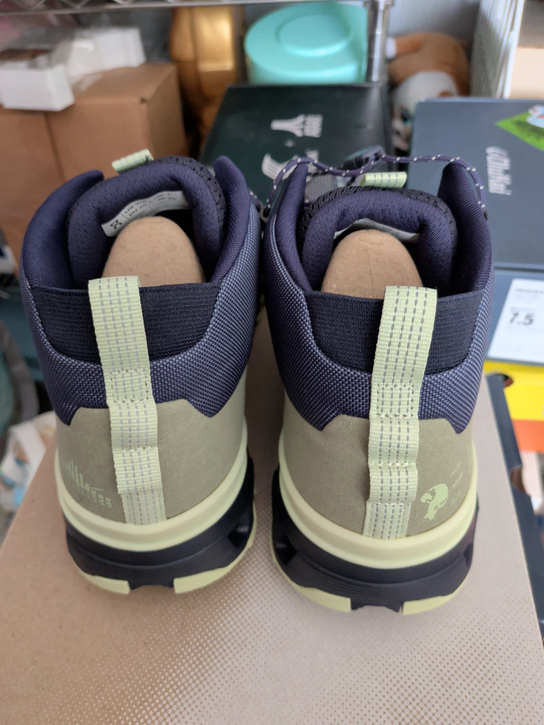 On Cloudtrax Mid-Top Hiking Shoes - photo 5