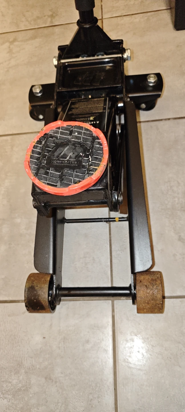 Motomaster Quick Lift Garage Jack - photo 2