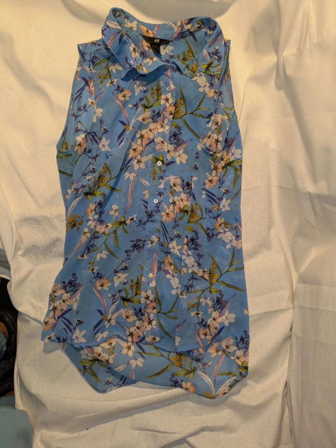 M - Assorted tops - photo 4