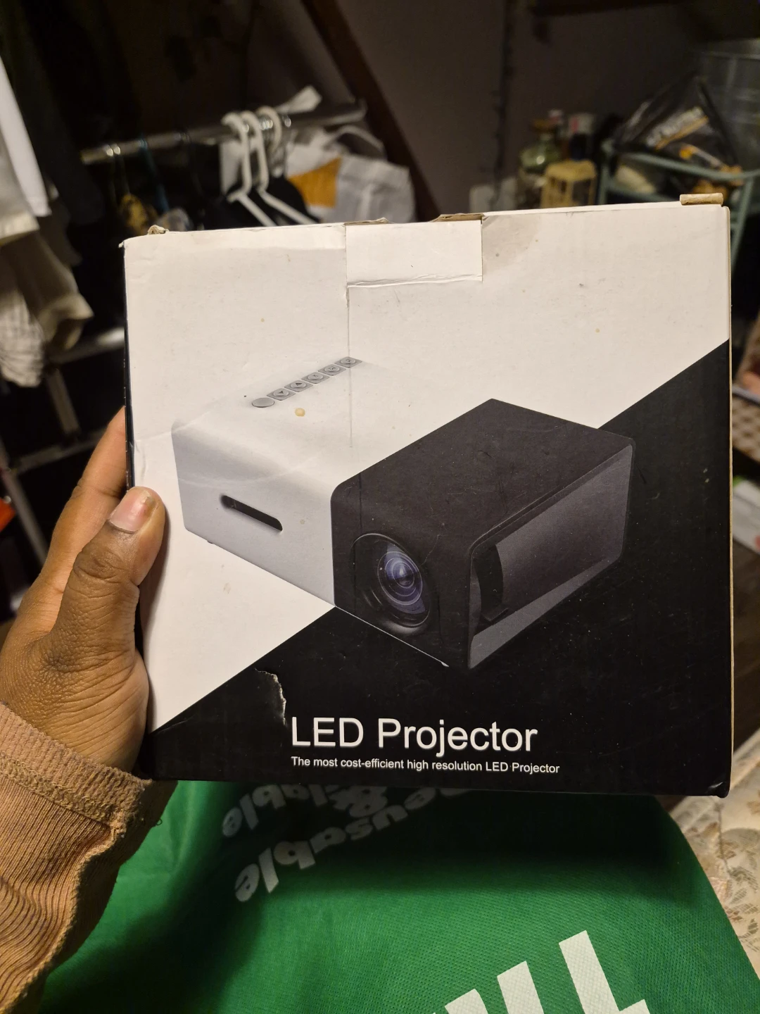 LED Projector - Cost-Efficient & High Resolution