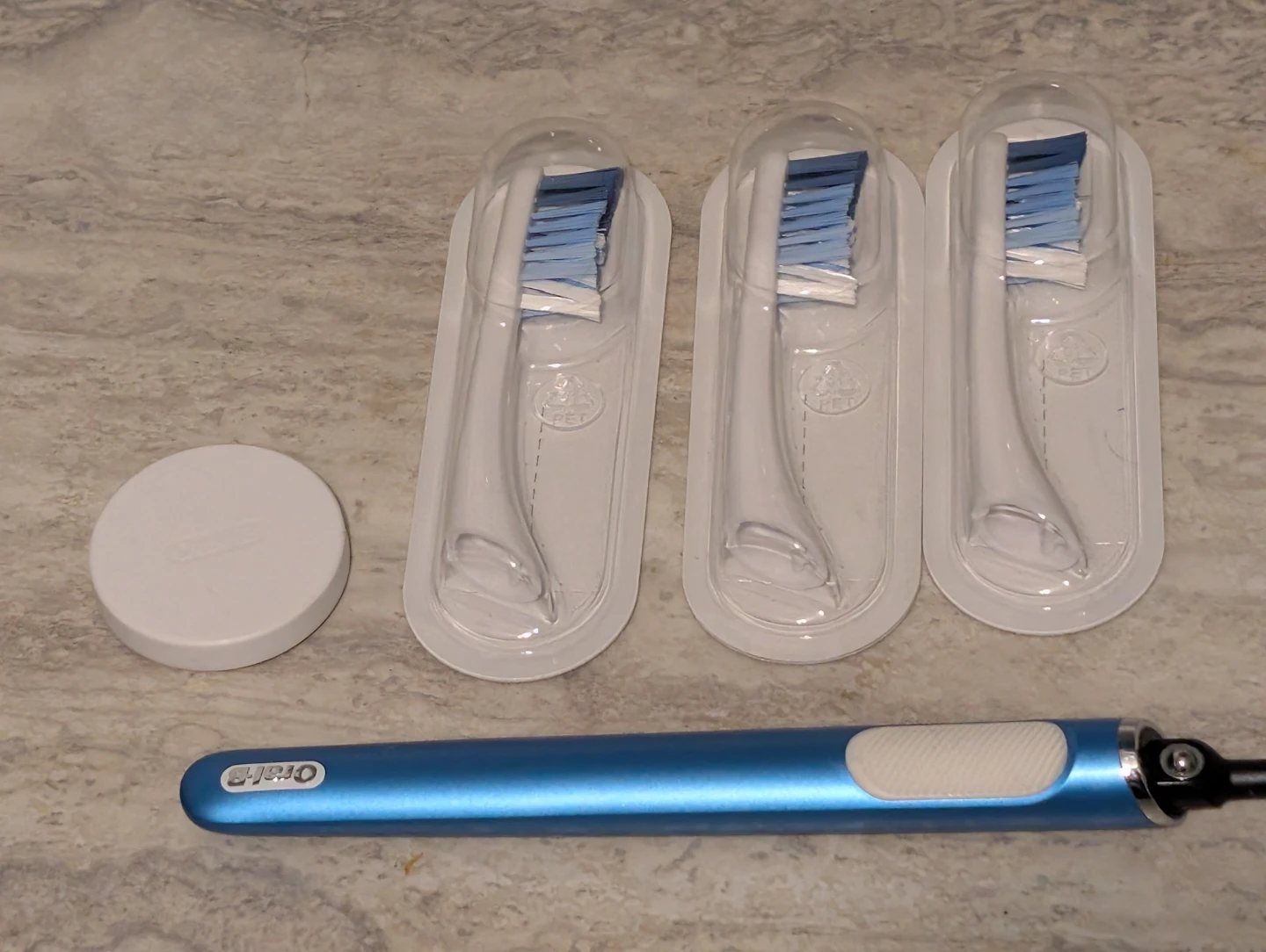 Oral-B Clic Toothbrush 🧡
