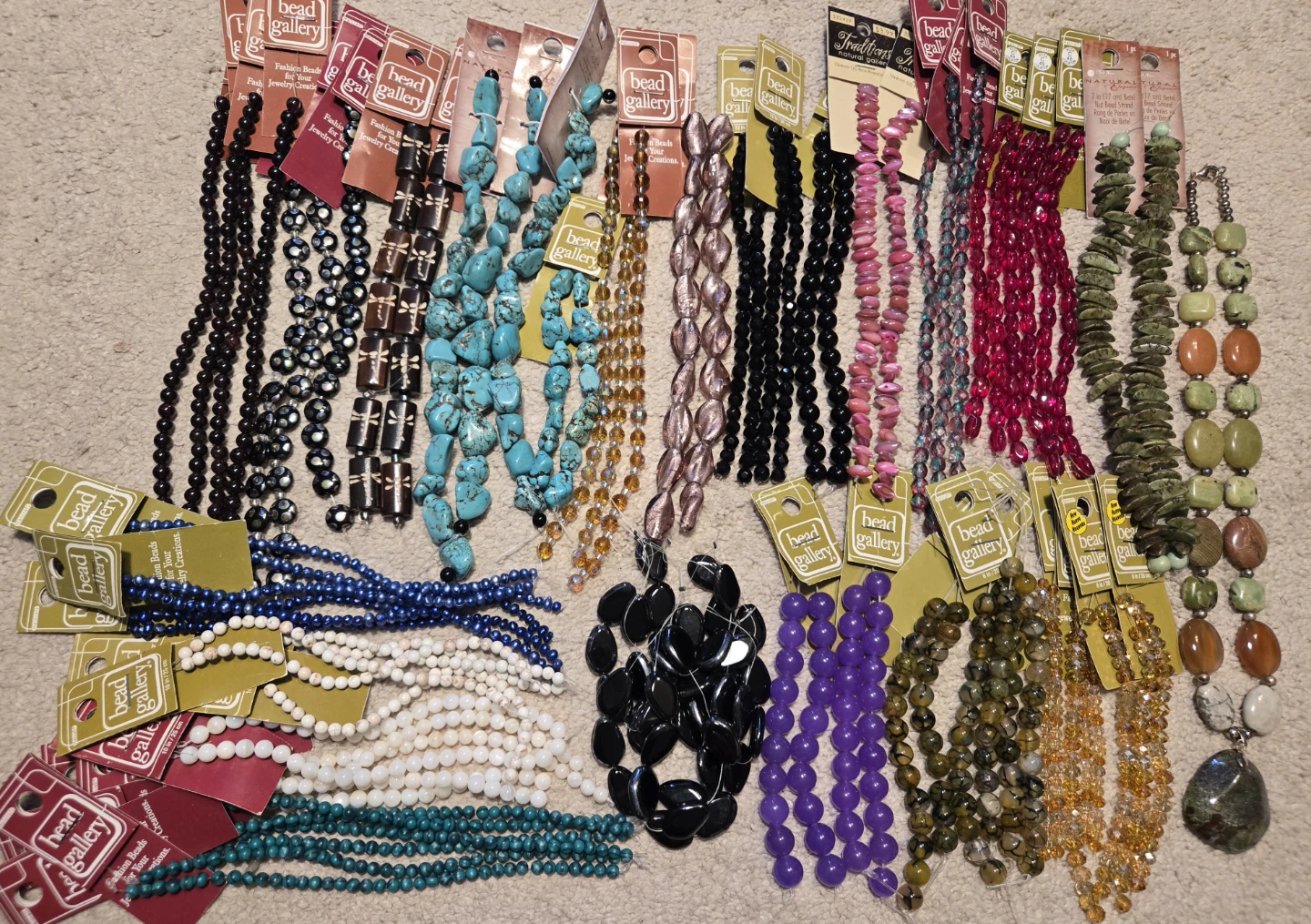 Lot of Assorted Bead Strands (Lot W)