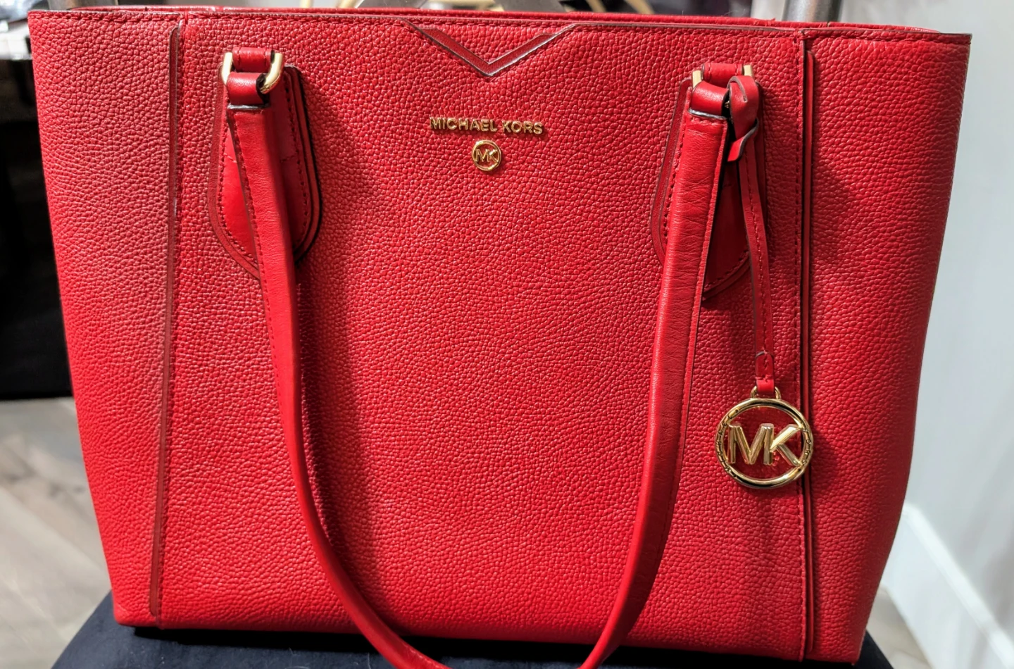Authentic Michael Kors Medium Pebbled Leather Tote Bag, in red - photo 3