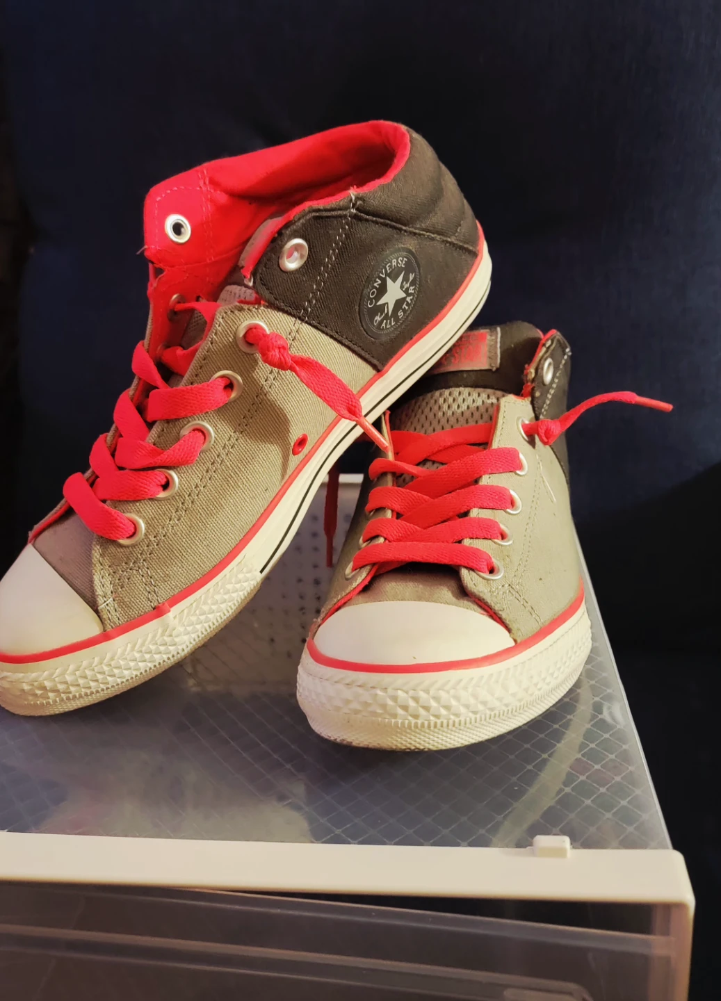 Converse All Star High Top Sneakers - Gray & neon pink