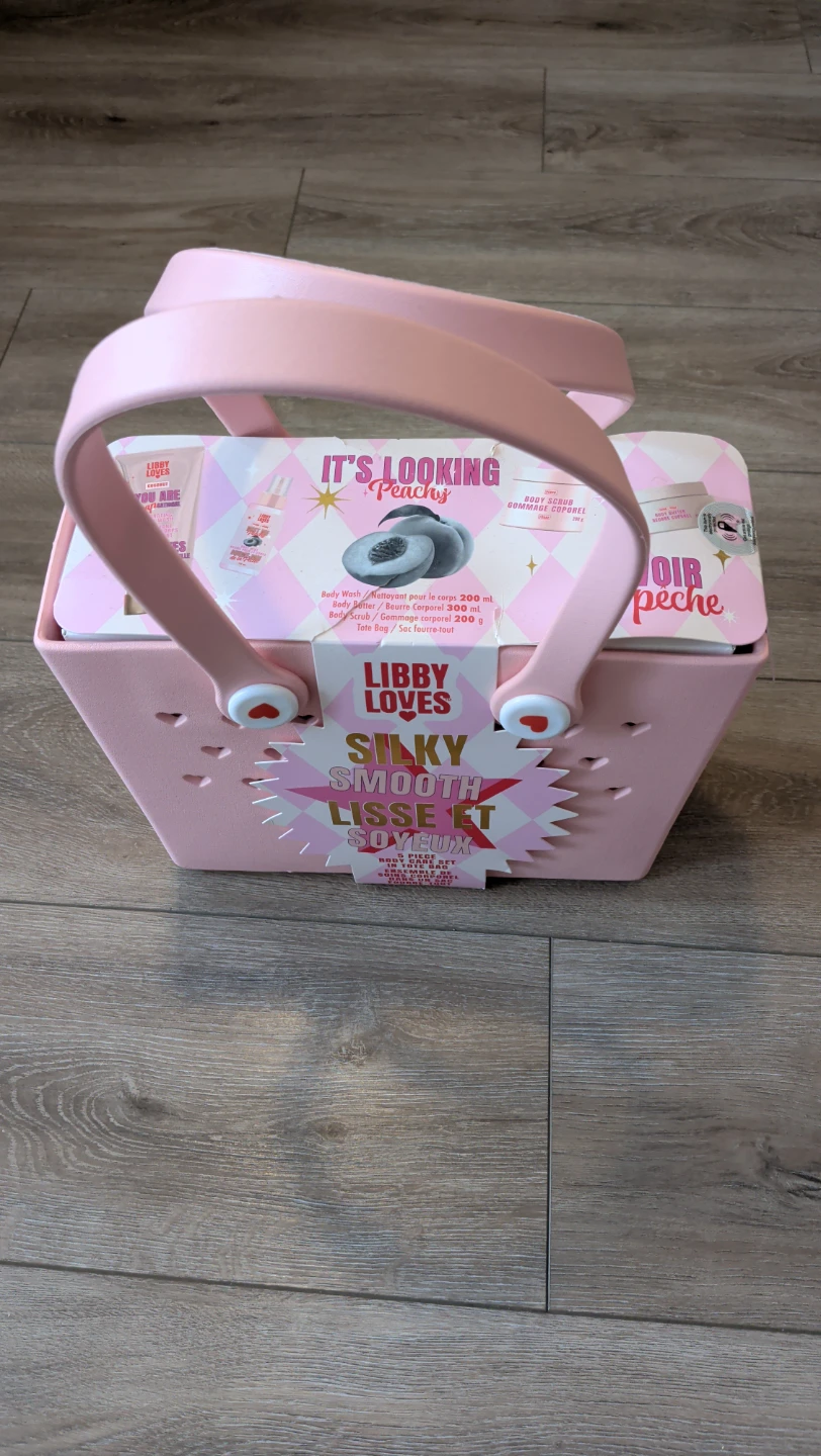 Libby Loves Silky Smooth 5 Piece Body Care Set with Tote Bag