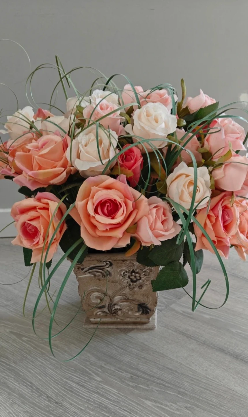 Decorative flower Arrangement