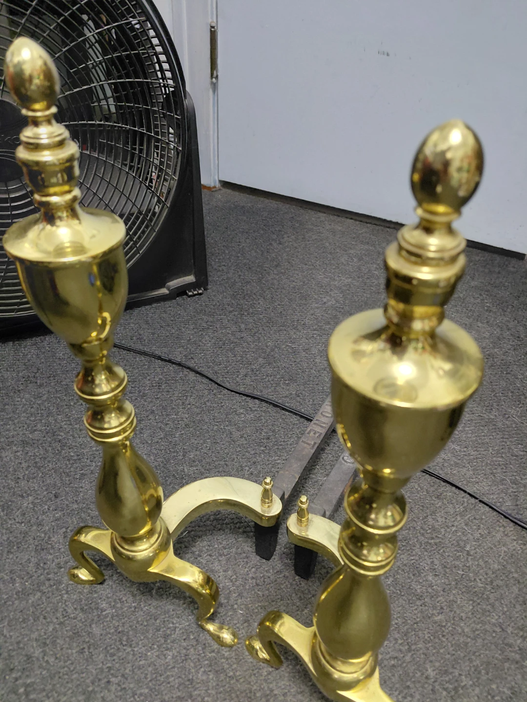 Coronet Brass Fireplace Andirons - photo 5