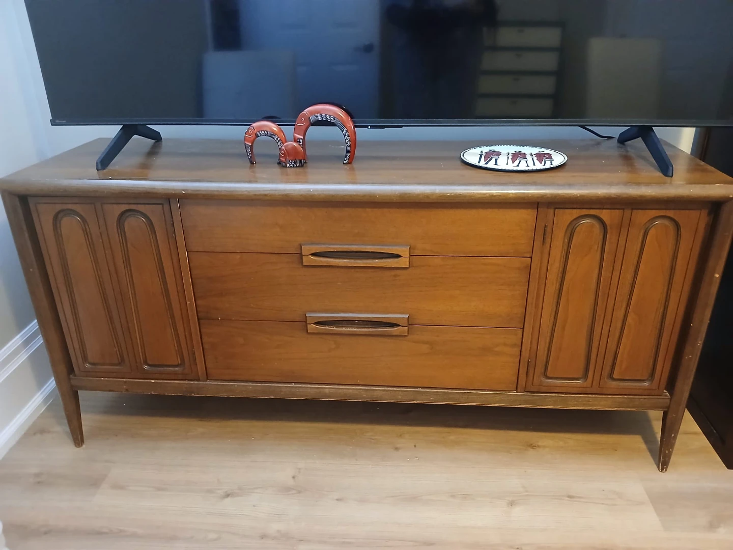 Vintage Mid-Century Modern Dresser