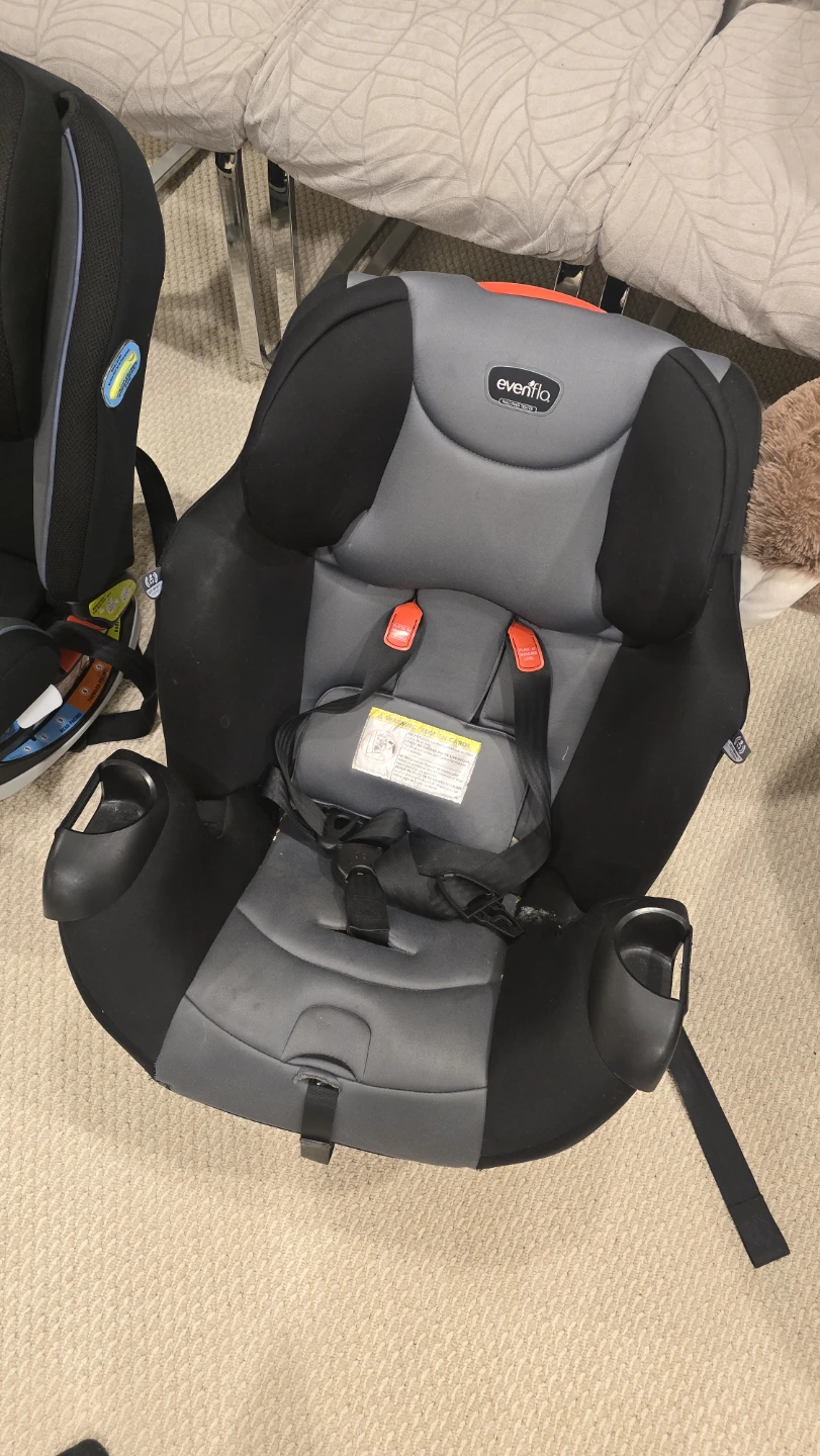 Evenflo all-in-one Symphony carseat