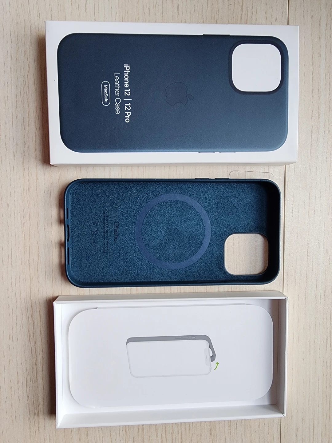 New Apple iPhone 12/12 Pro Leather Case - Baltic Blue - photo 2
