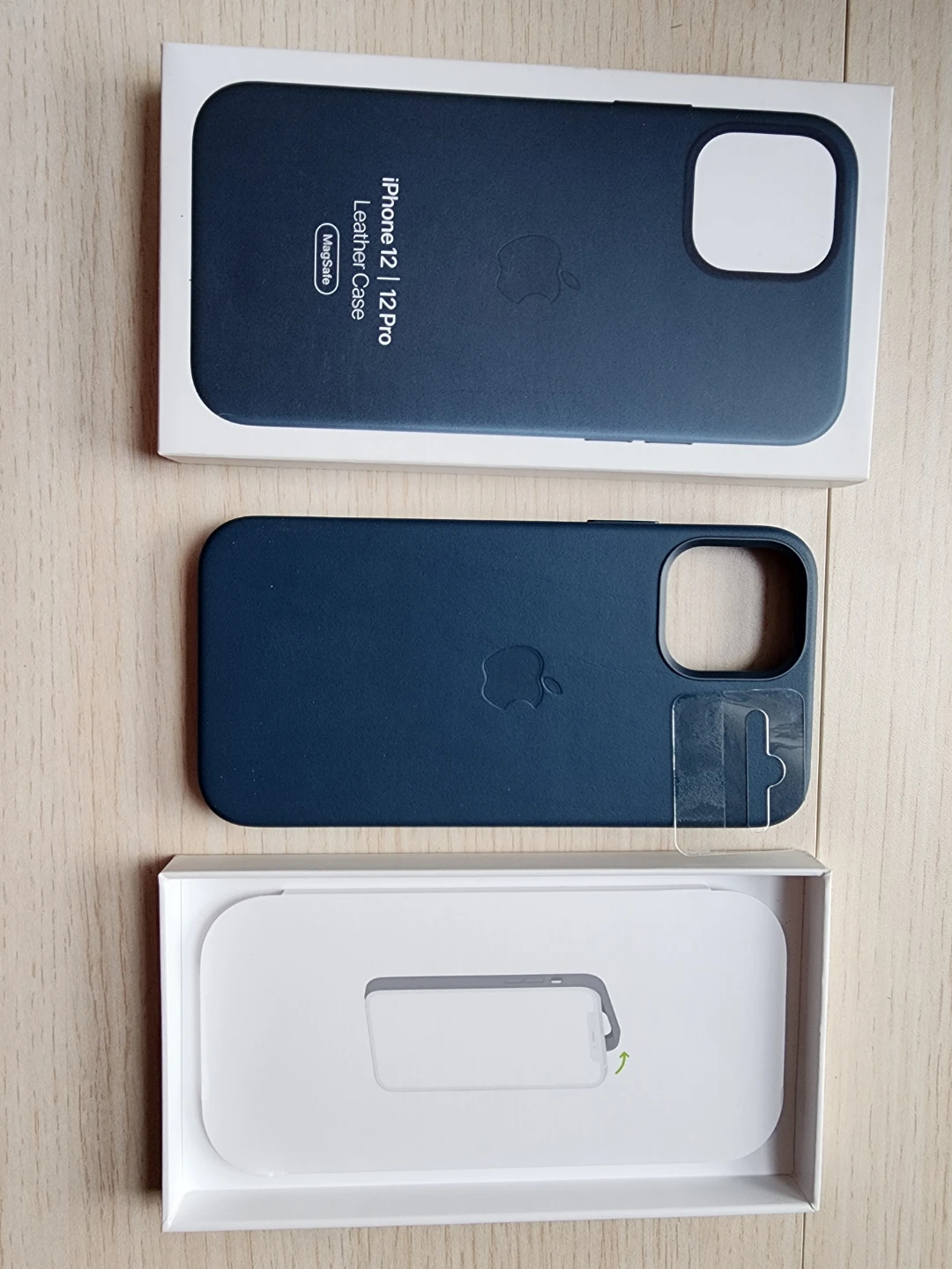 New Apple iPhone 12/12 Pro Leather Case - Baltic Blue - photo 4