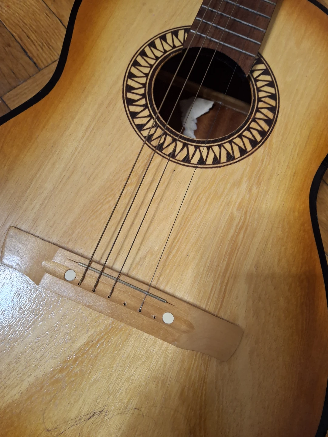 Acoustic Guitar - photo 2