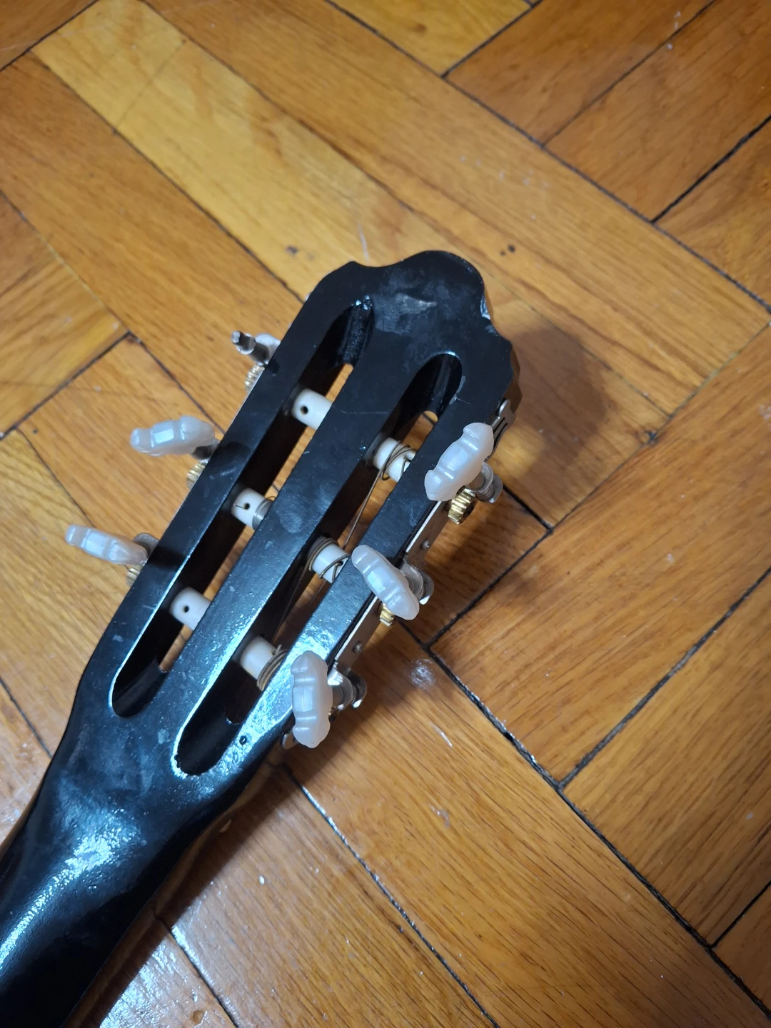 Acoustic Guitar - photo 5