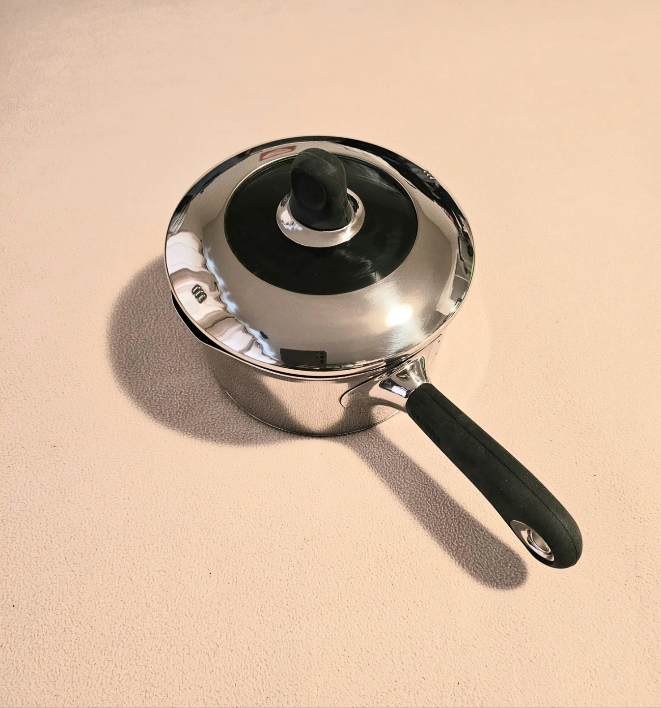 NEW Revere 2 Quart (1.9L) Saucepan with Lid $20 - photo 2